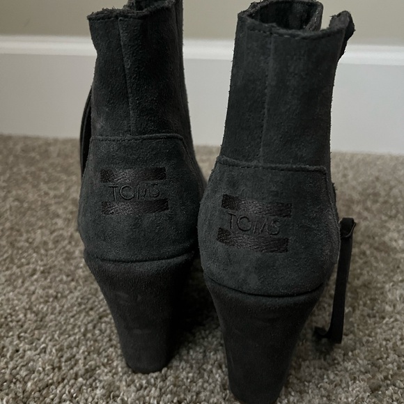 Toms grey suede wedge bootie women’s size 7.5 - Picture 3 of 6